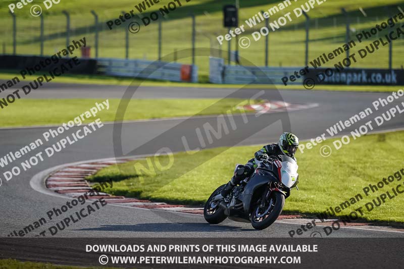 anglesey;brands hatch;cadwell park;croft;donington park;enduro digital images;event digital images;eventdigitalimages;mallory;no limits;oulton park;peter wileman photography;racing digital images;silverstone;snetterton;trackday digital images;trackday photos;vmcc banbury run;welsh 2 day enduro